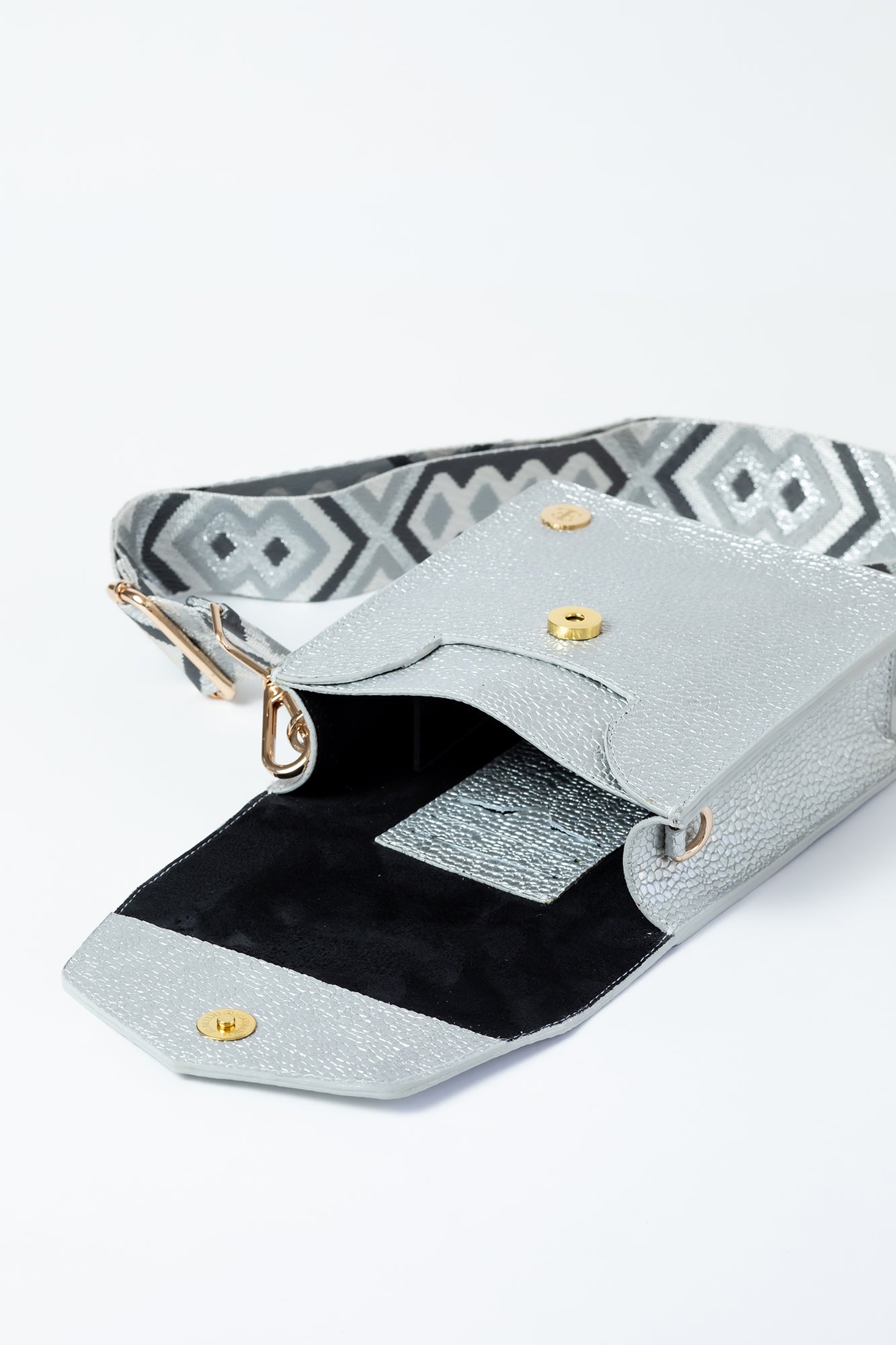Patty - Metallic Leather Crossbody Bag
