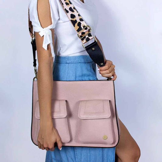Keley Crossbody Bag - Baby Pink- Eva Innocenti - Leather Luxury Bags. Handmade in El Salvador.