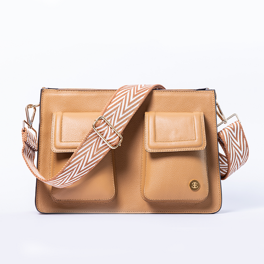 Mini Keley Bag- Camel Crossbody Bag- Eva Innocenti - Leather Luxury Bags. Handmade in El Salvador.