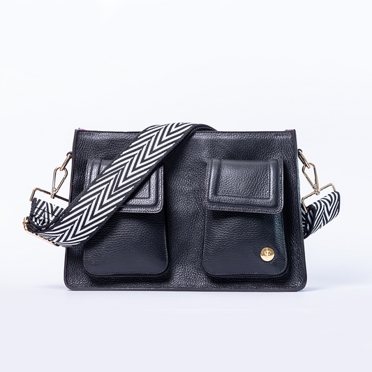 Mini Keley Bag - Black Crossbody Bag- Eva Innocenti - Leather Luxury Bags. Handmade in El Salvador.