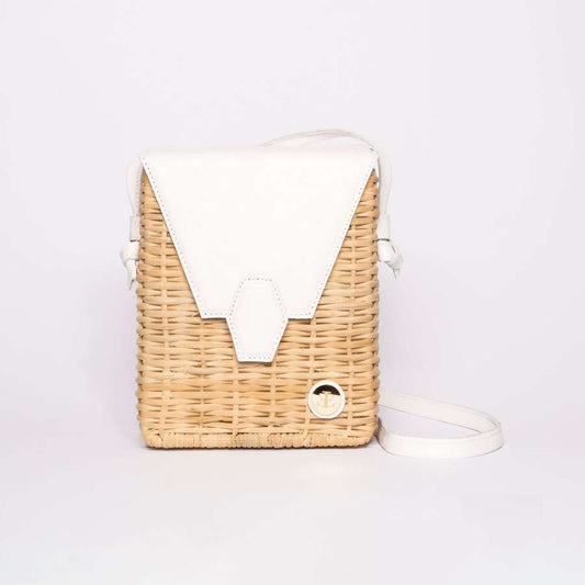 PAU – White Basket Bag- Eva Innocenti - Leather Luxury Bags. Handmade in El Salvador.