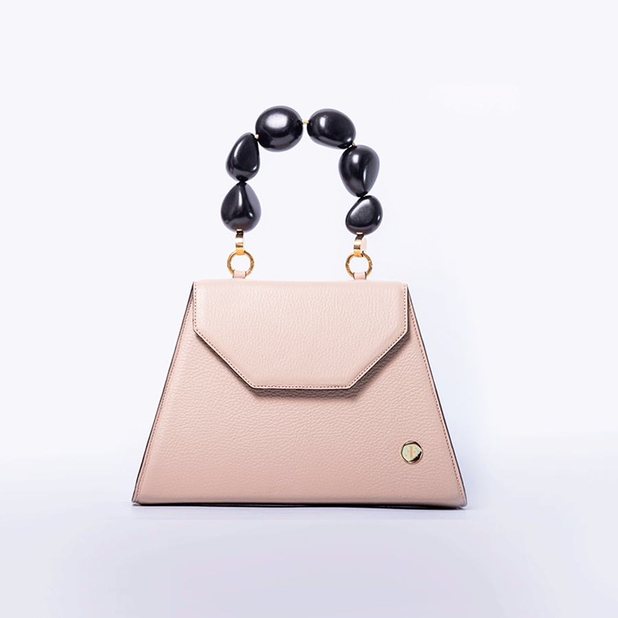 Emilia - Nude Top Handle Bag- Eva Innocenti - Leather Luxury Bags. Handmade in El Salvador.